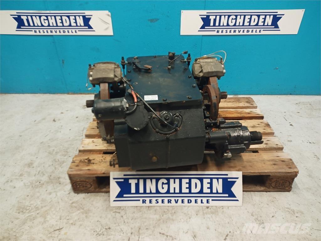 CASE 8010 Transmisión