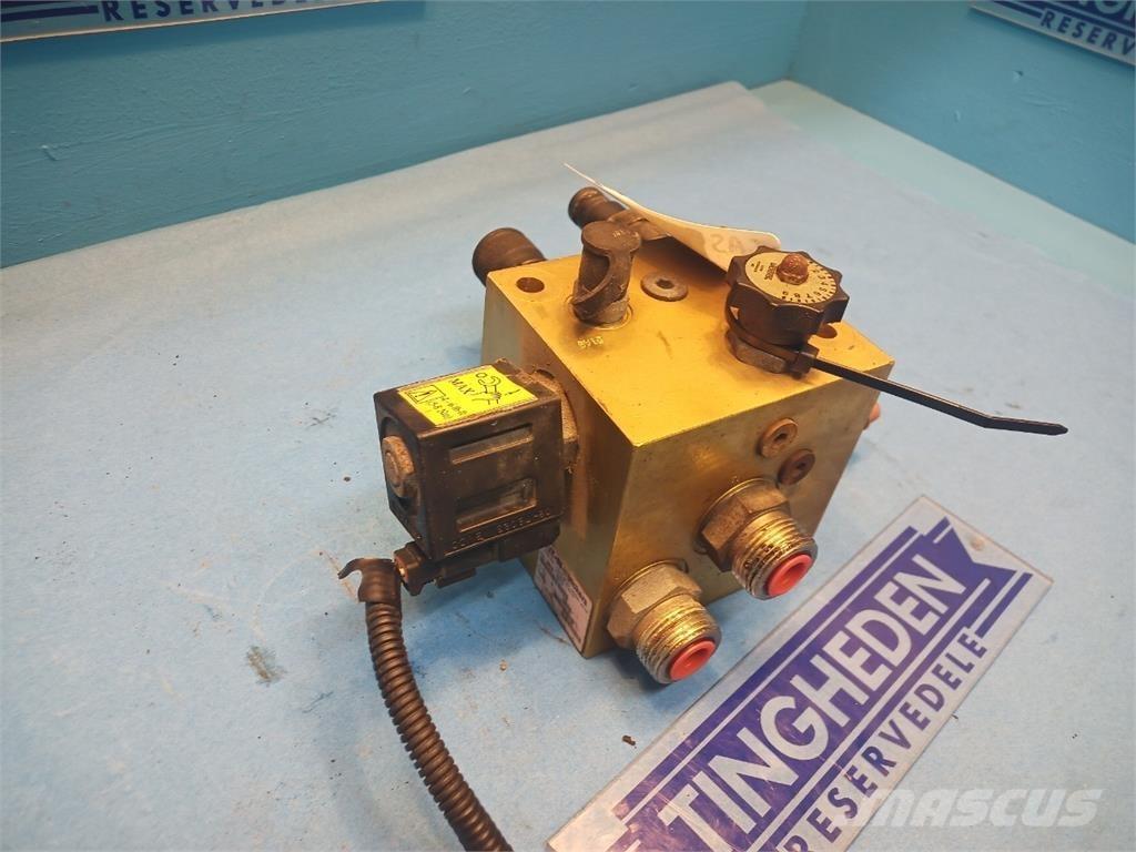 CASE 8010 Hidráulicos