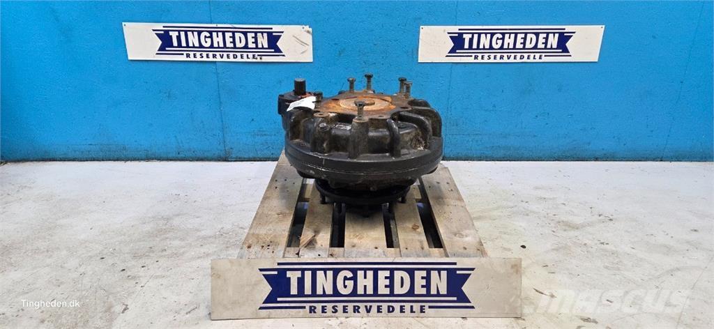 CASE 8010 Accesorios para cosechadoras combinadas