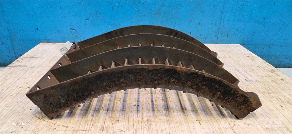 CASE 8010 Accesorios para cosechadoras combinadas