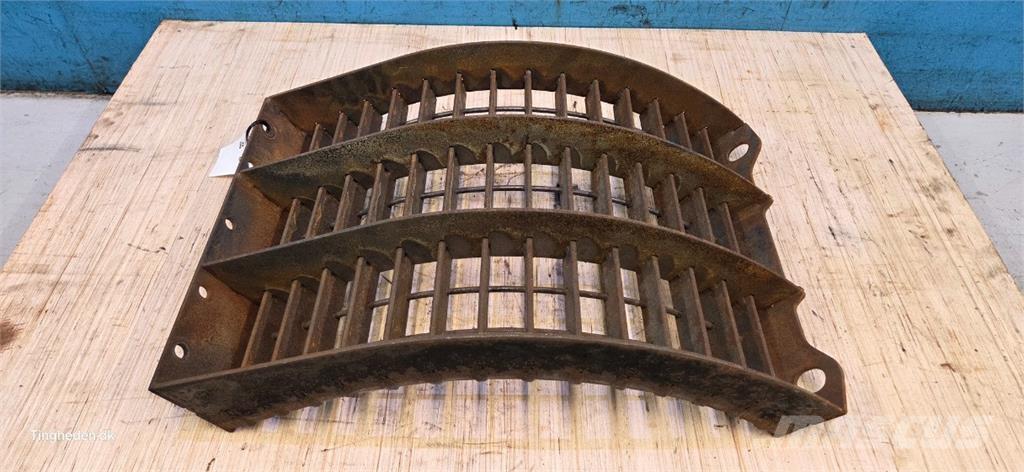 CASE 8010 Accesorios para cosechadoras combinadas