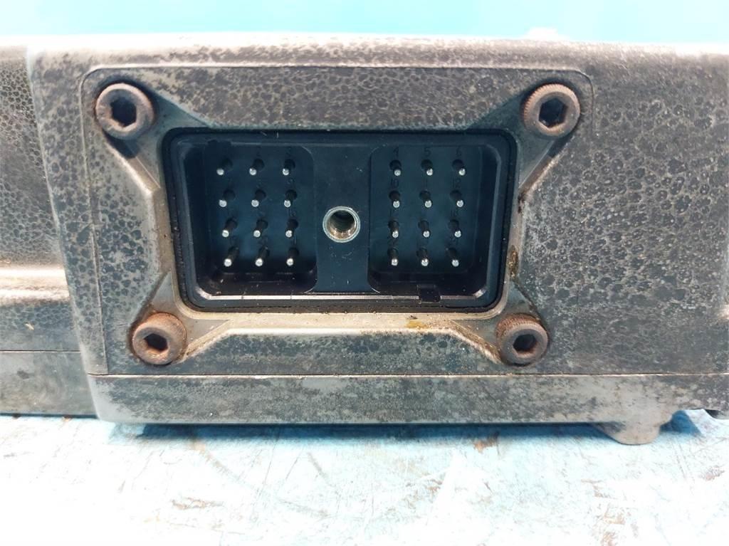 CASE 8010 AF Electrónicos