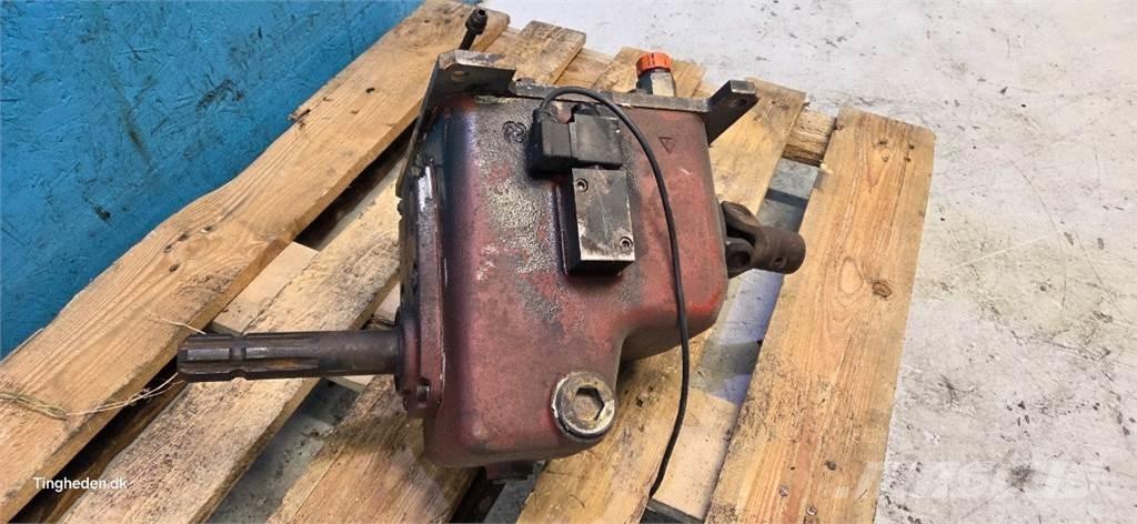 CASE 844XL Transmisión