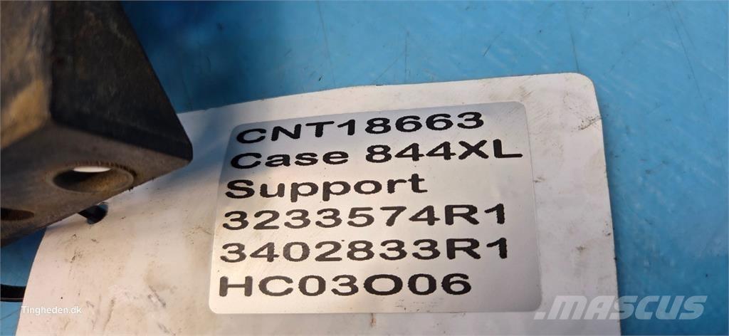 CASE 844XL Cabina