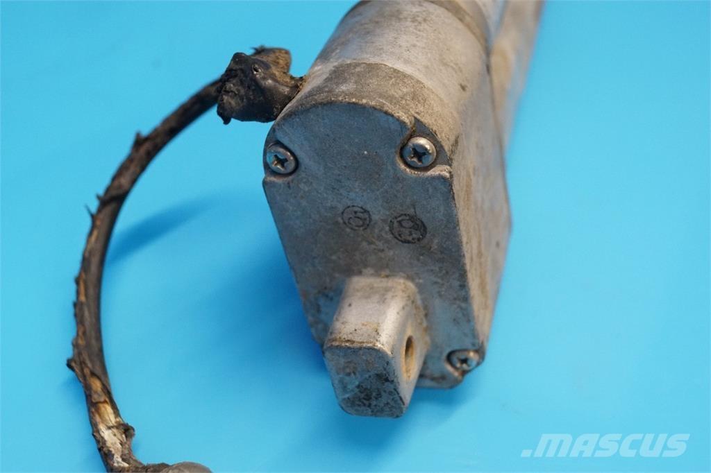 CASE 9230 Electrónicos