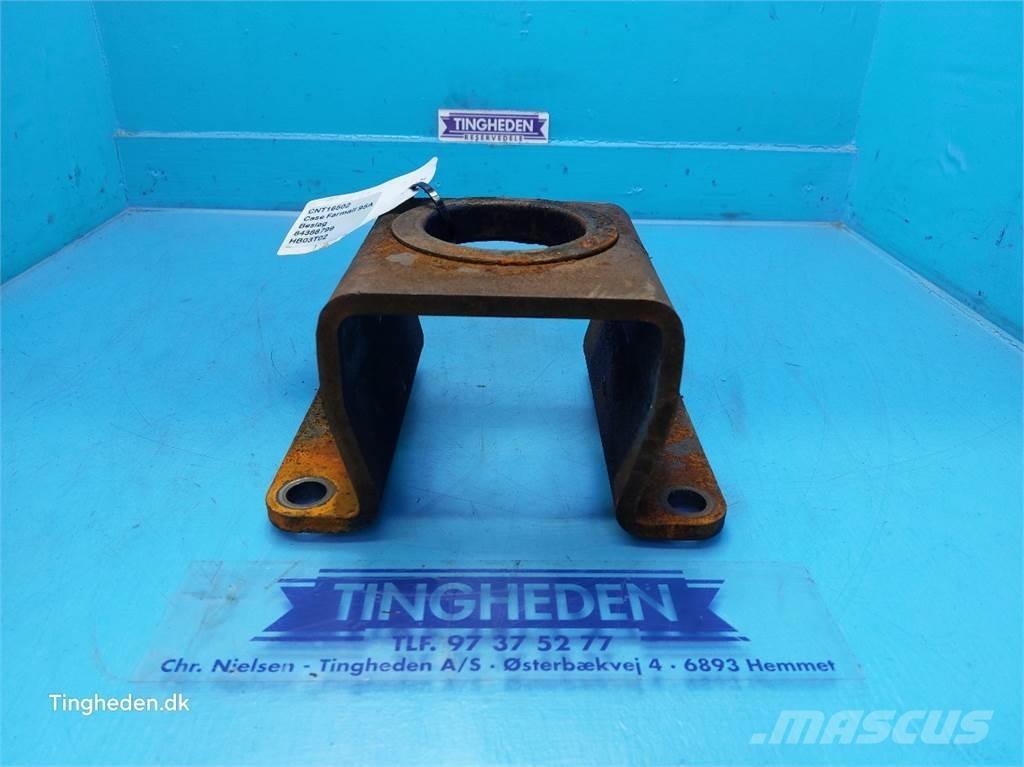 CASE Farmall 95A Cabina