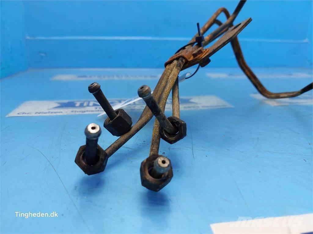 CASE Farmall 95A Motores