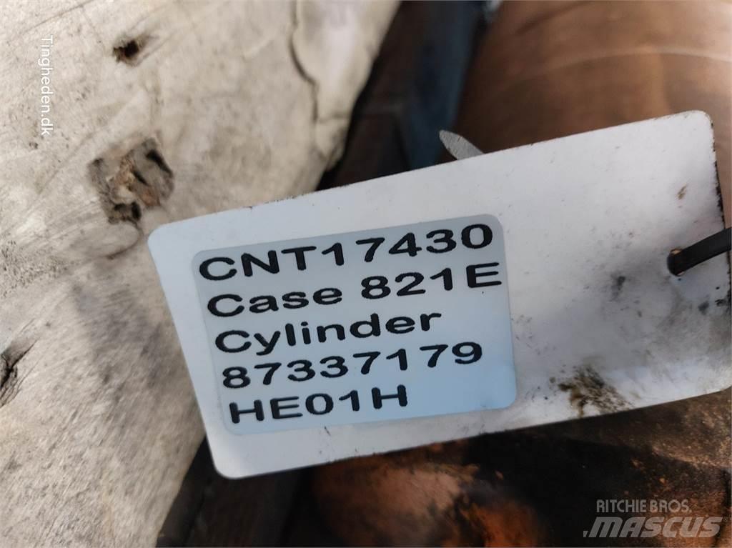 Case IH 821E Hidráulicos