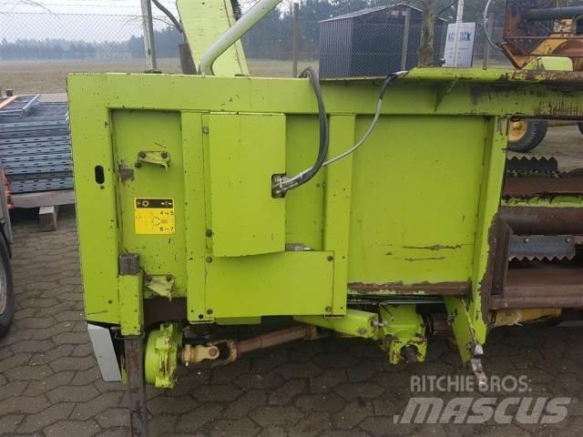 CLAAS 6218 8R Picadoras de forraje autopropulsadas