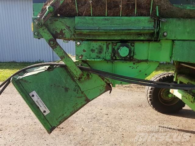Deutz-Fahr M2680 Accesorios para cosechadoras combinadas