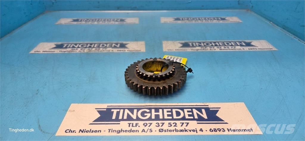 Deutz M2680 Transmisión