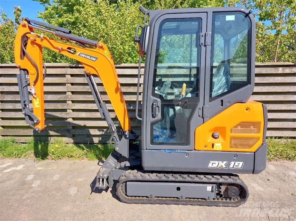 Develon DX19-7 Mini excavadoras < 7t