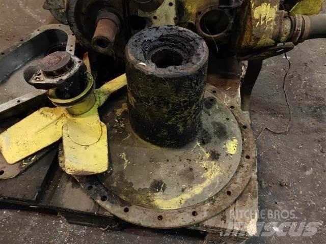 Ford Trader 590E Motores