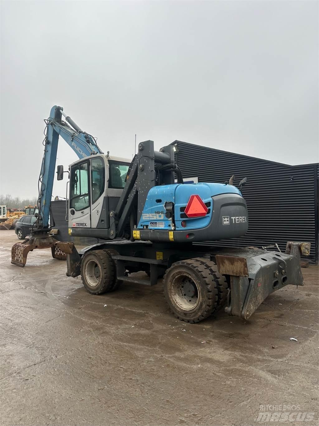 Fuchs HML250 Excavadoras de ruedas