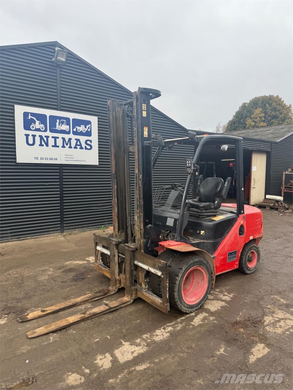 Hangcha CPCD30 Carretillas diesel