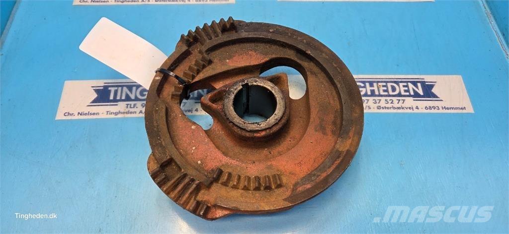 Hesston 4700 Otros equipos usados para la recolección de forraje
