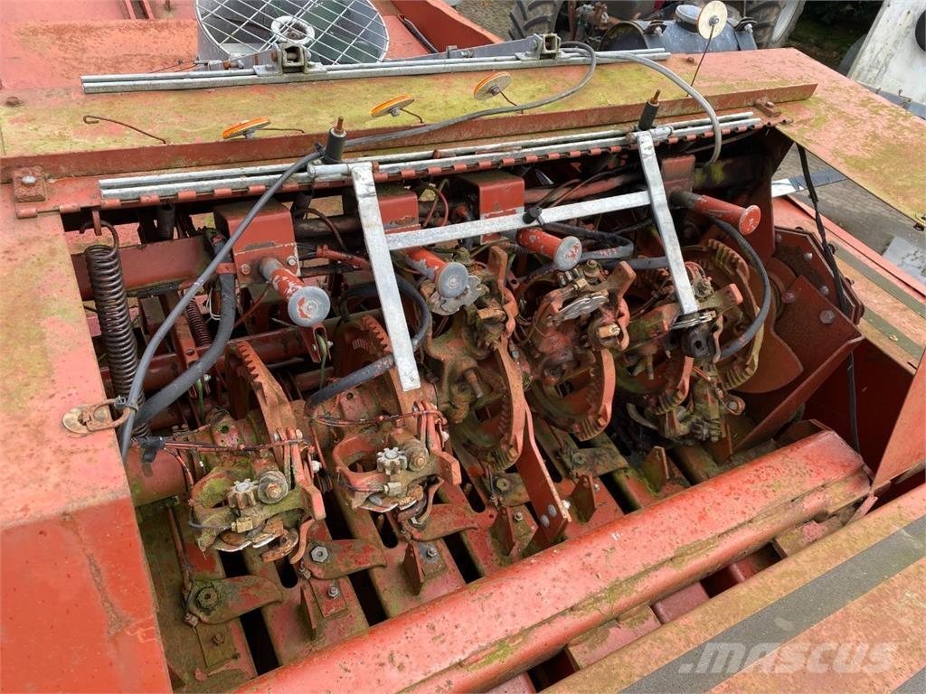 Hesston 4900 Empacadoras cuadradas