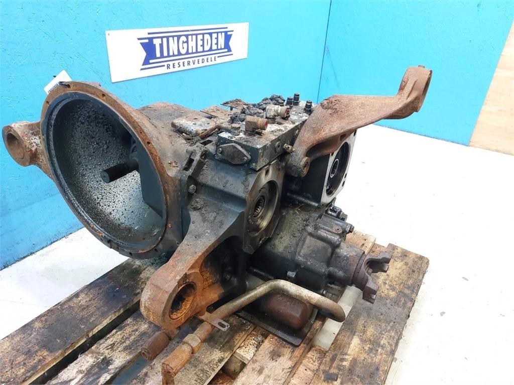 JCB 560-80 Transmisión