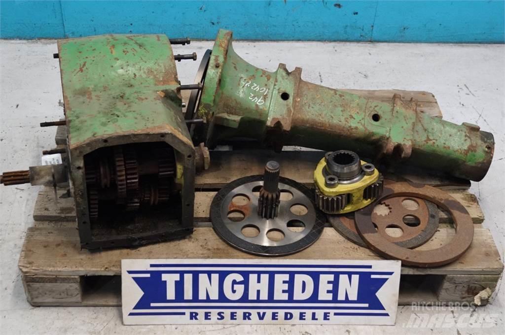 John Deere 1042 Transmisión