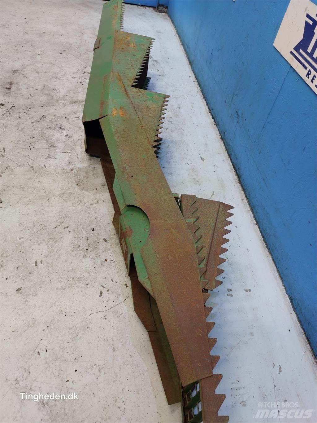 John Deere 1042 Accesorios para cosechadoras combinadas