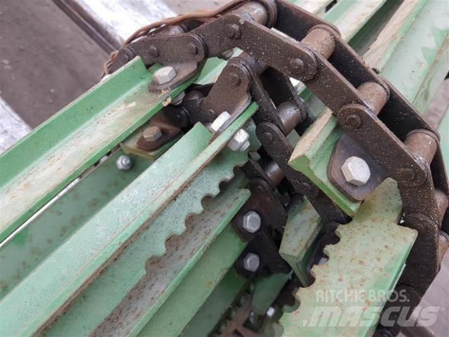 John Deere 1075 Accesorios para cosechadoras combinadas