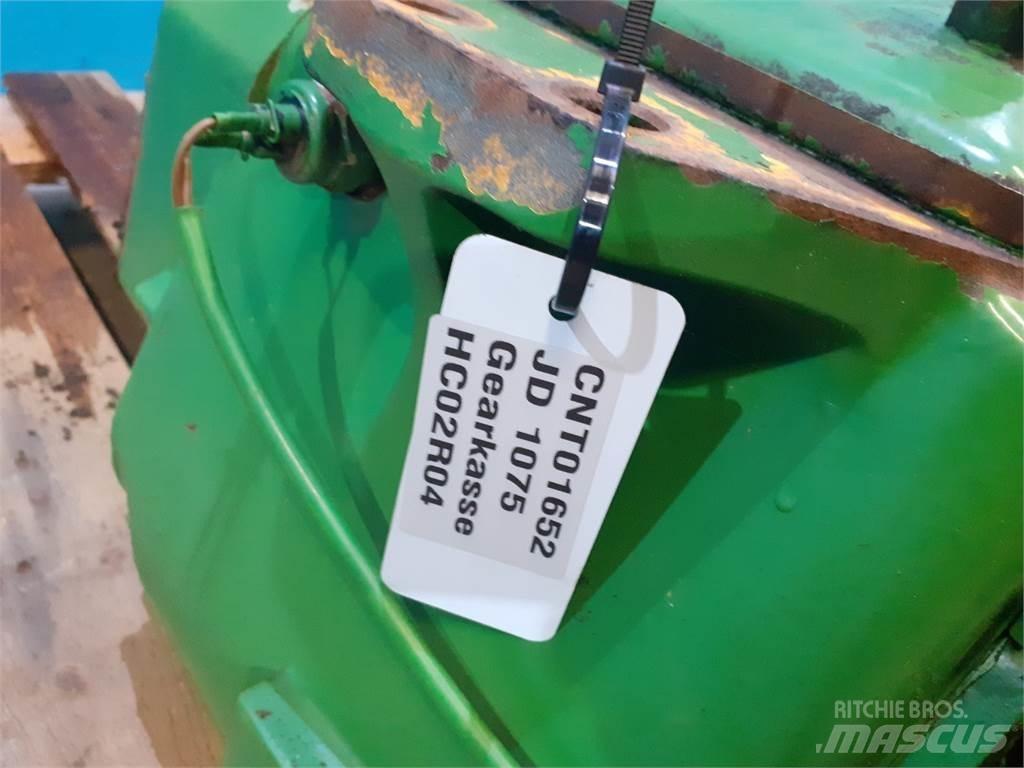 John Deere 1075 Transmisión