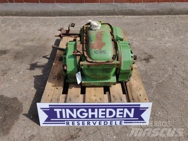 John Deere 1085 Transmisión
