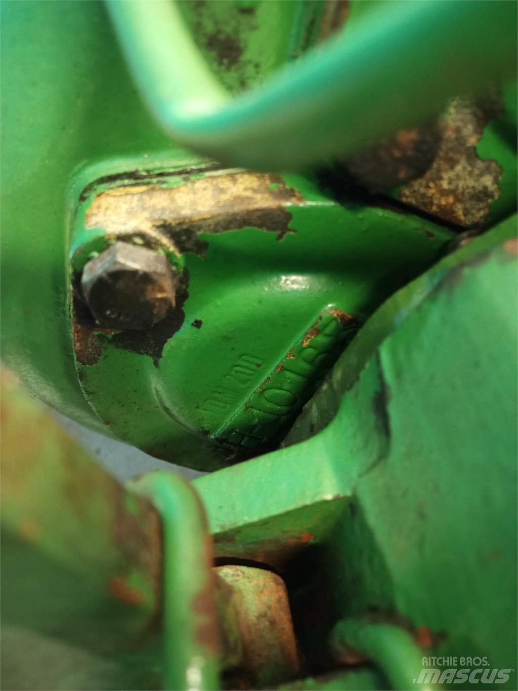 John Deere 1085 Transmisión
