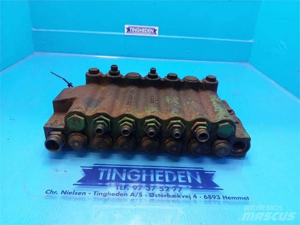 John Deere 1085 Hidráulicos