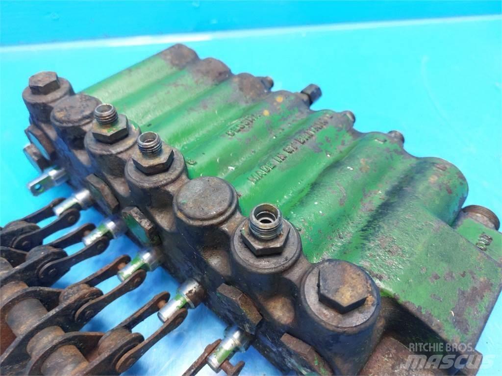 John Deere 1085 Hidráulicos