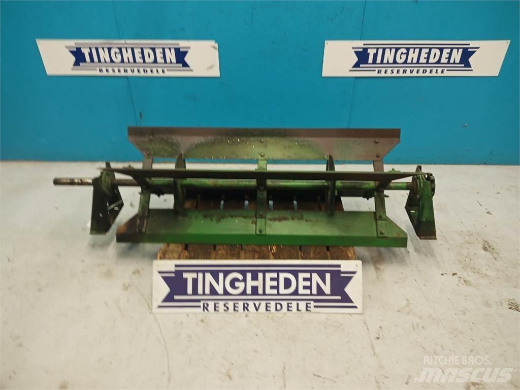 John Deere 1177 Esparcidoras de arena y sal