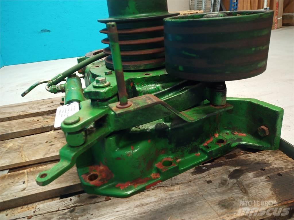 John Deere 2054 Transmisión