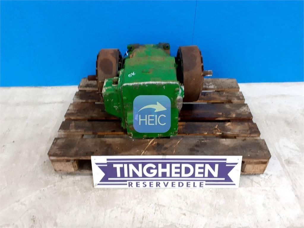 John Deere 2054 Transmisión