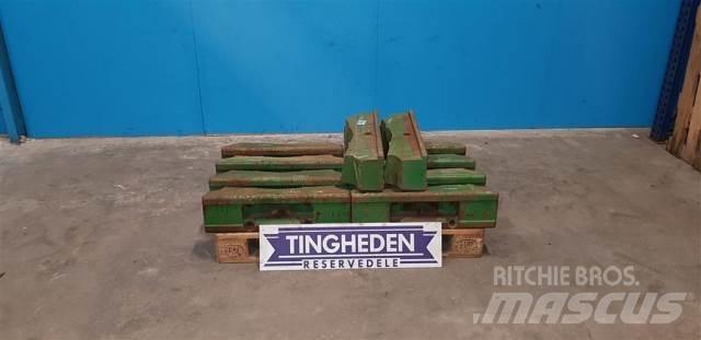 John Deere 3040 Contrapeso delantero
