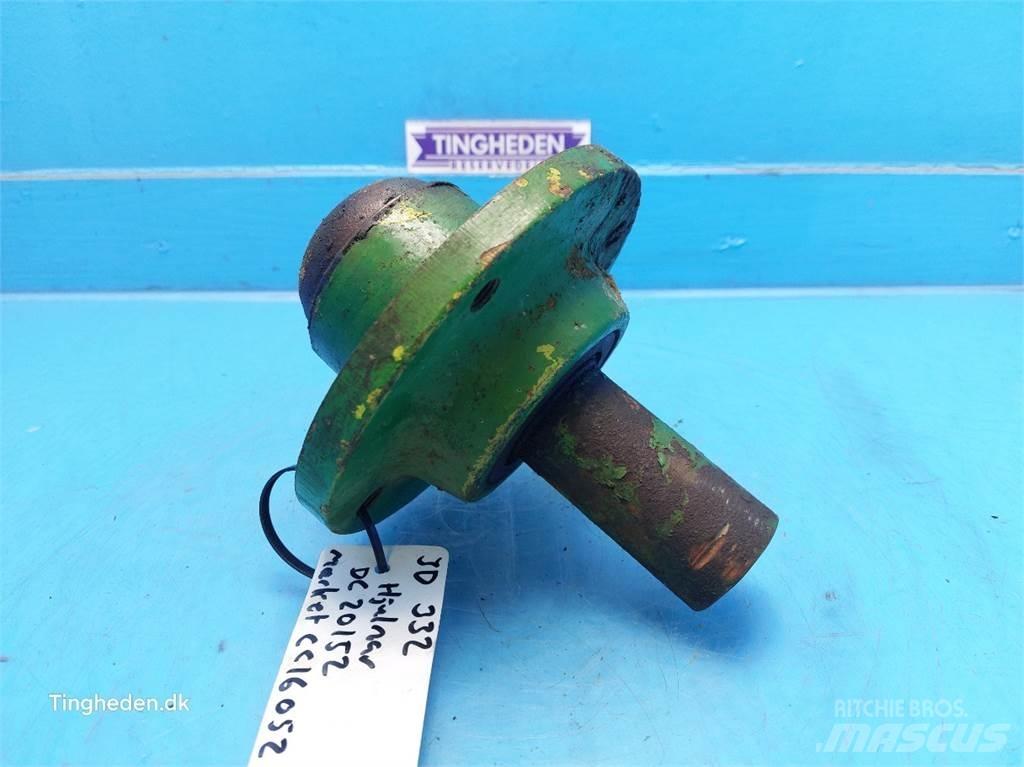 John Deere 332 Ejes