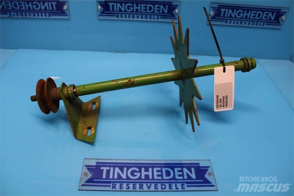 John Deere 348 Manipulador de embalajes