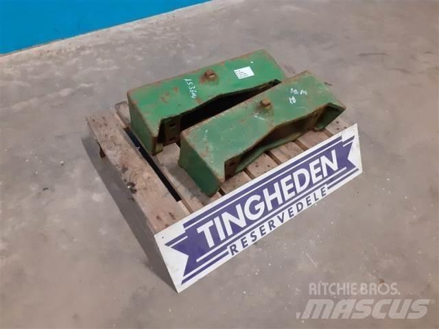 John Deere 4240 Contrapeso delantero