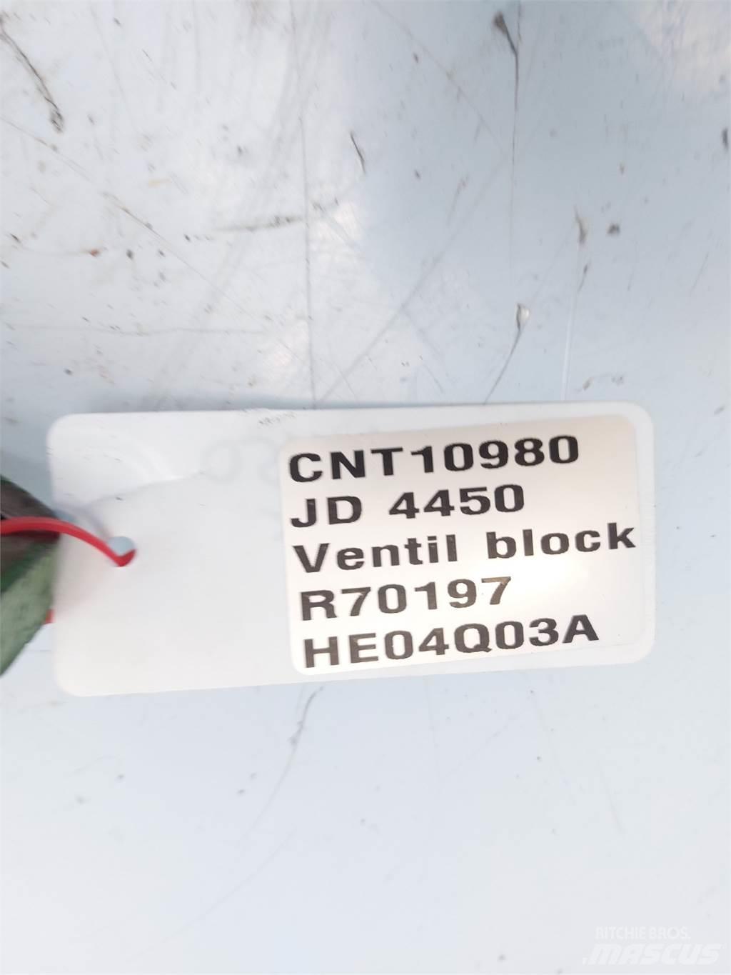 John Deere 4450 Hidráulicos