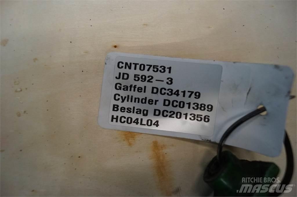 John Deere 592 Otros equipos usados para la recolección de forraje