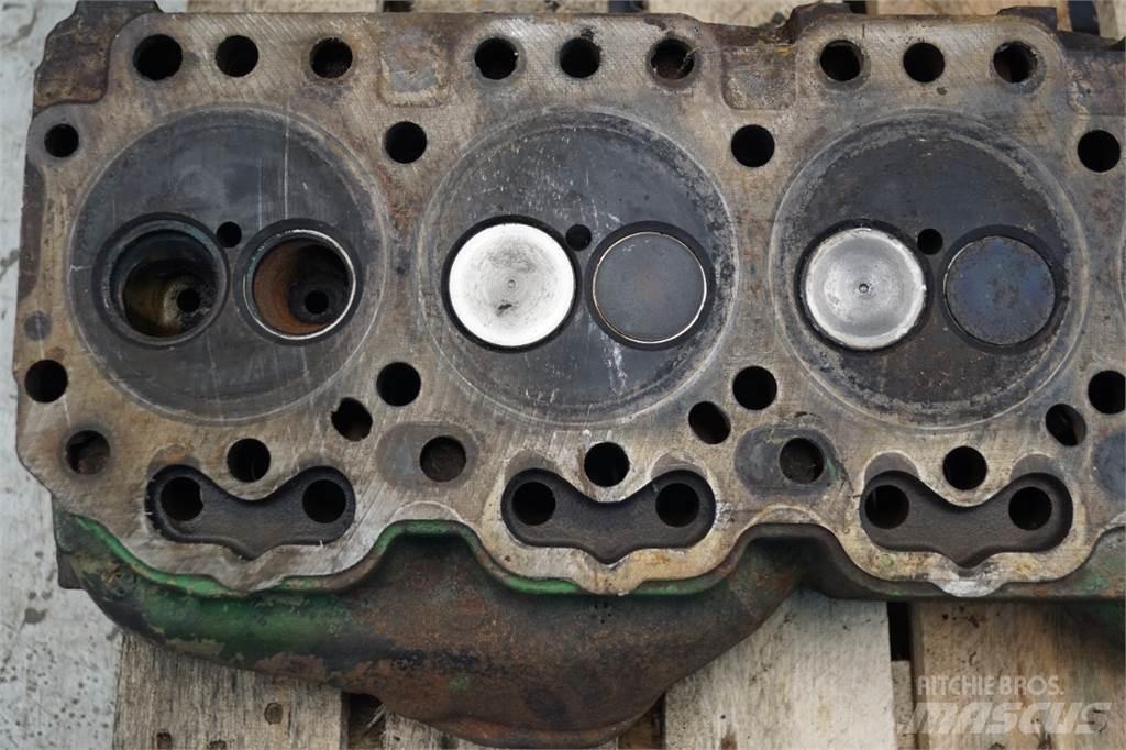 John Deere 6303 Motores