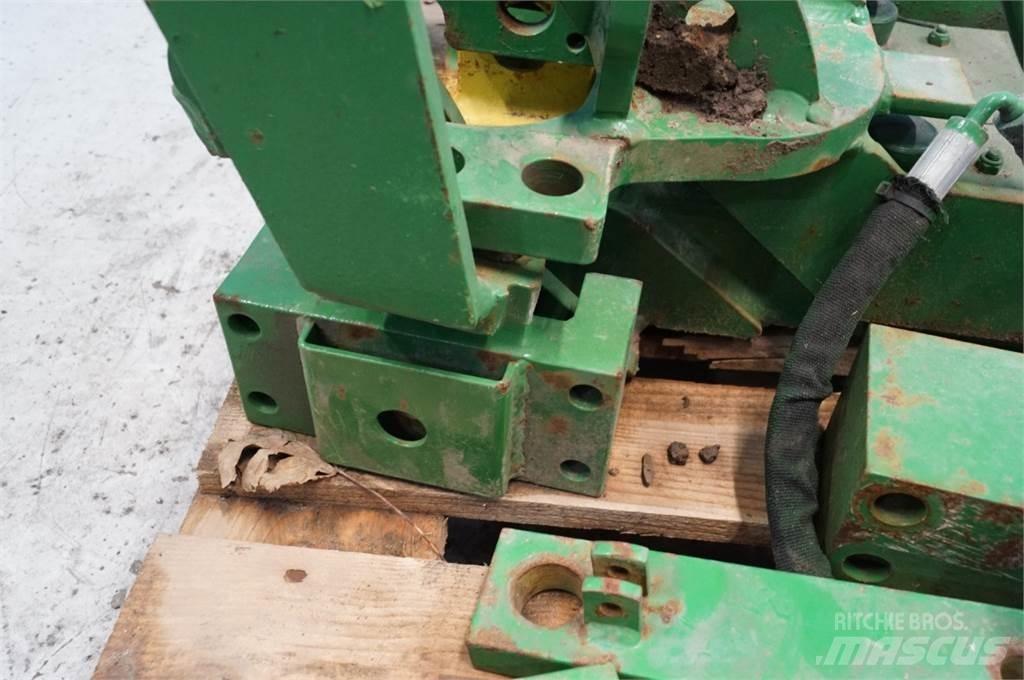John Deere 8235R Otros accesorios para tractores