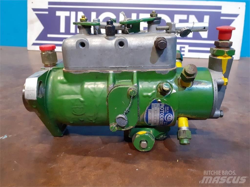 John Deere 935 Motores