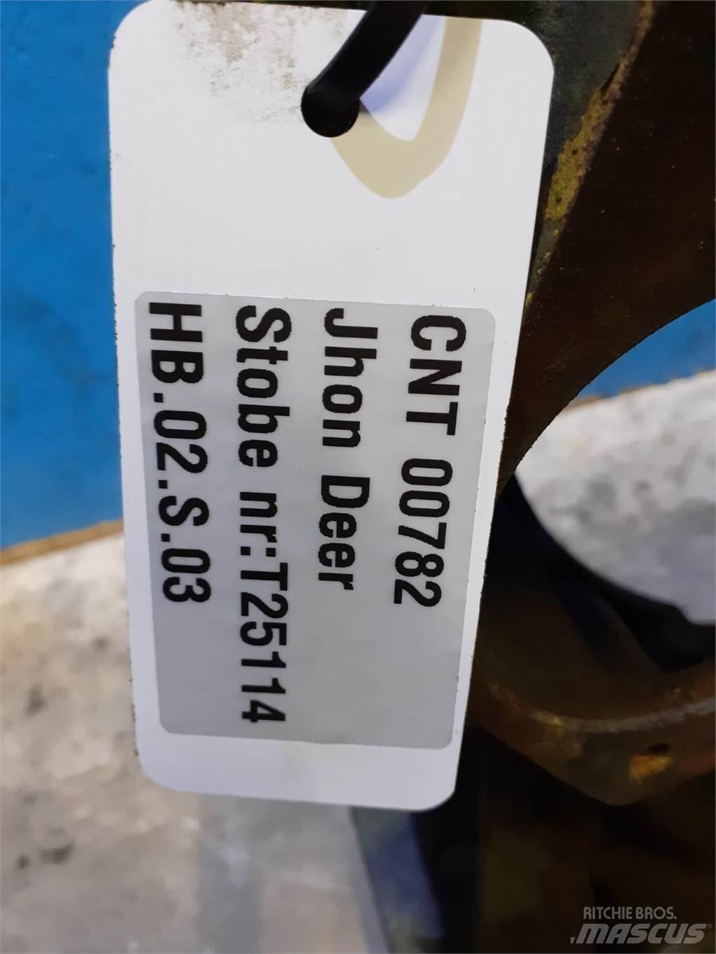 John Deere 935 Motores