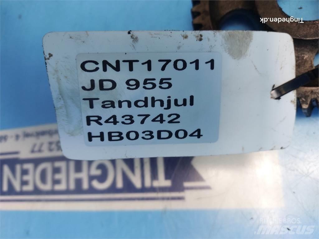 John Deere 955 Motores