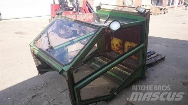 John Deere 975 Cabina