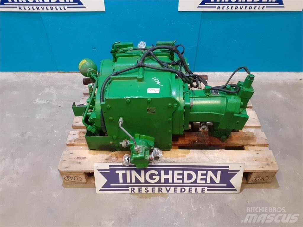 John Deere S670 Transmisión