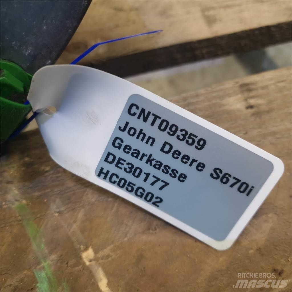 John Deere S670 Transmisión