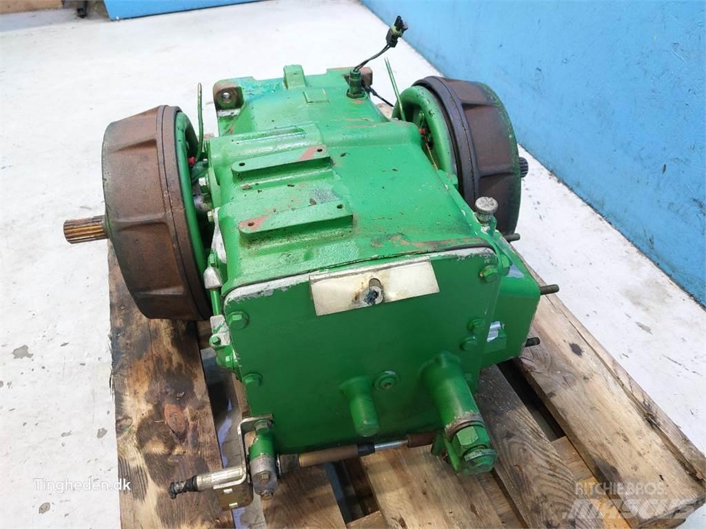 John Deere T660I Transmisión
