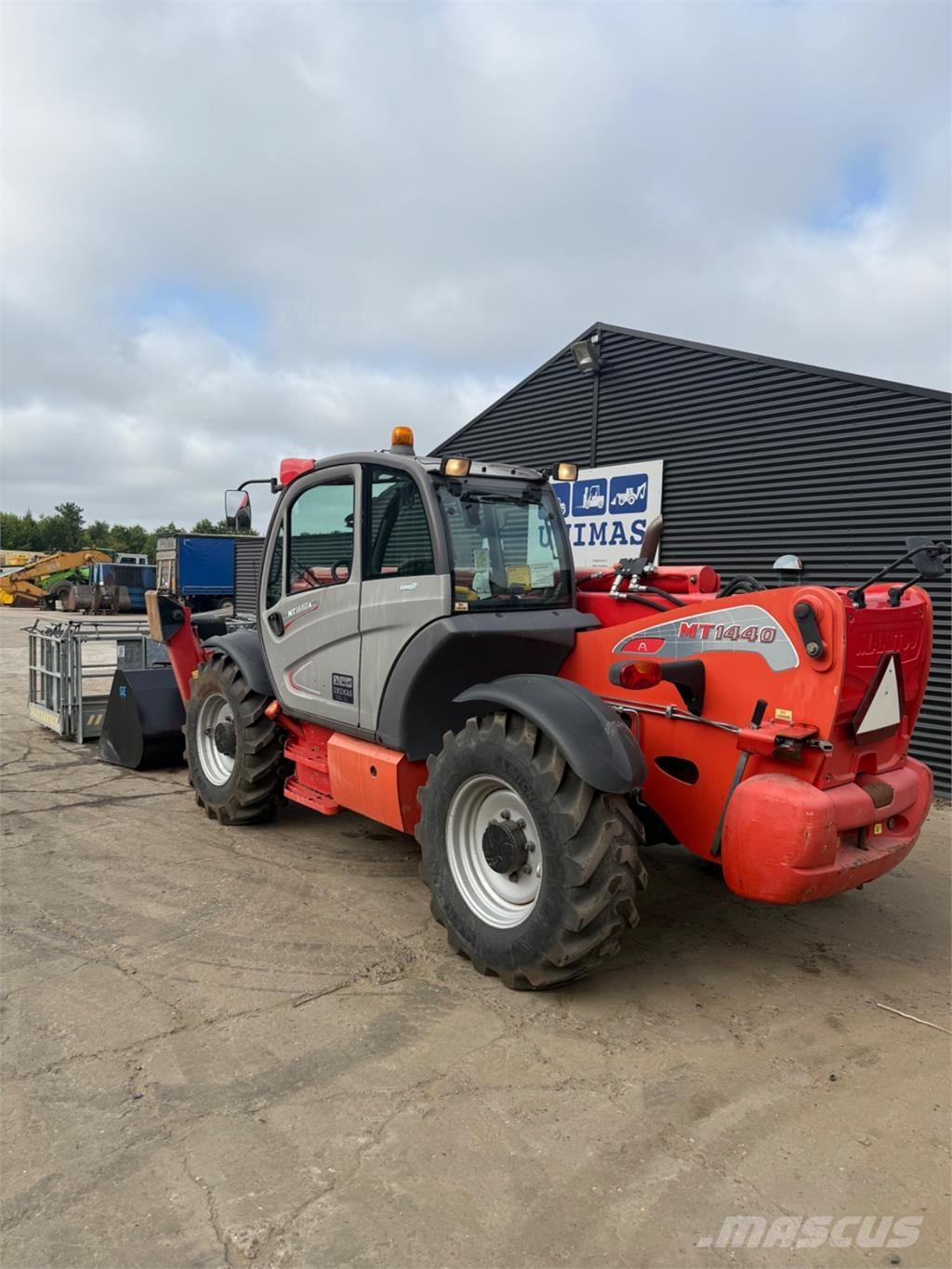 Manitou MT1440 Carretillas telescópicas