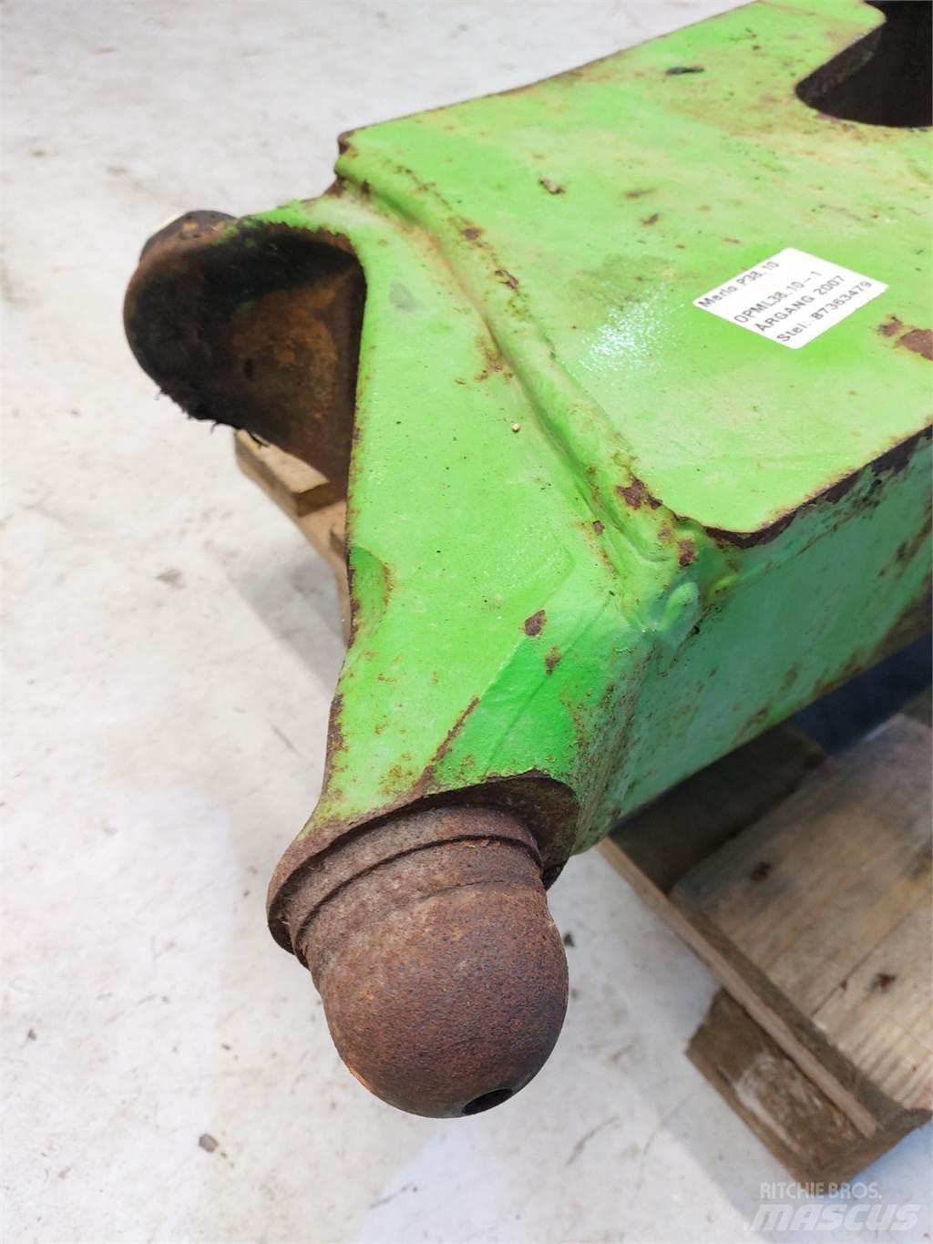 Merlo P38.10 Ejes